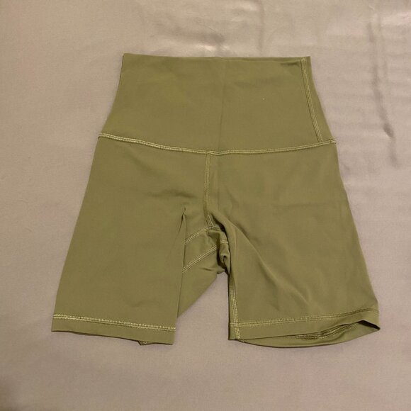 Lululemon Align High-Rise Short 6" - Picture 2 of 4